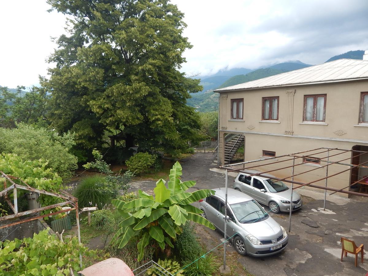 Savanna House Jvari Buitenkant foto